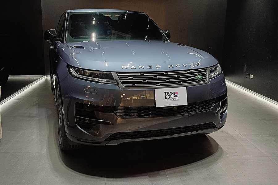 Range Rover Sport D300 SE 