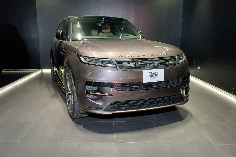 Range Rover Sport P400 Autobiography