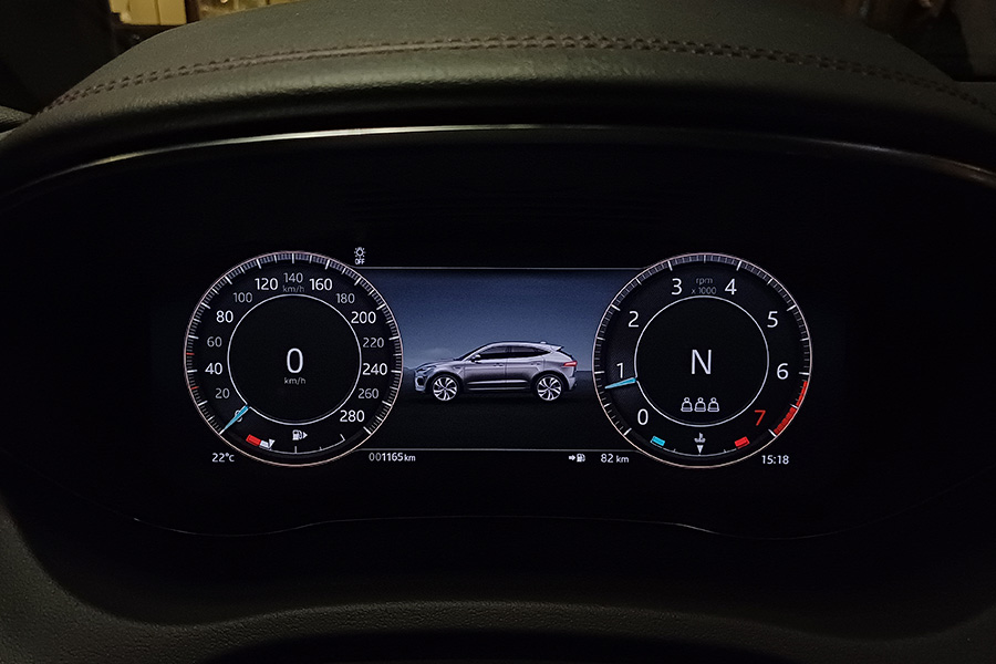 Jaguar E-PACE P250 R-Dynamic SE 