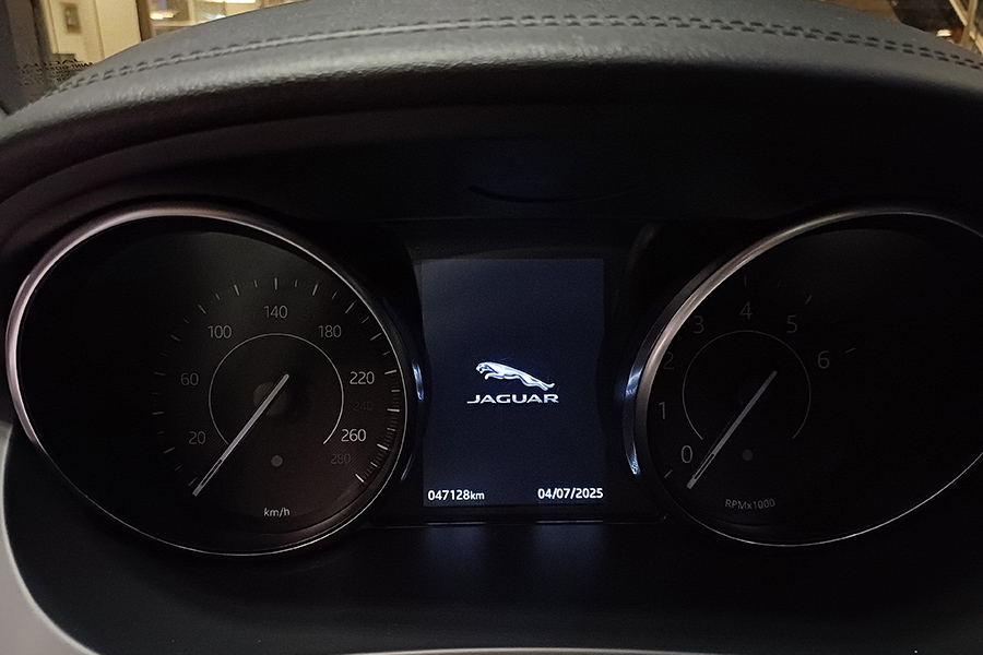 Jaguar E-Pace P250 S