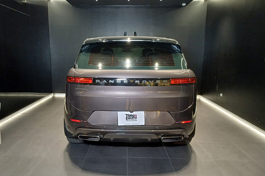 Range Rover Sport P400 Autobiography
