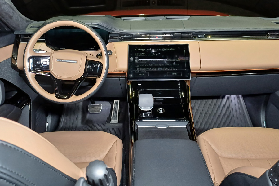 Range Rover Sport P400 Autobiography