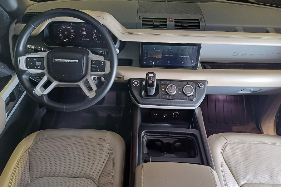 Defender 110 P400 HSE