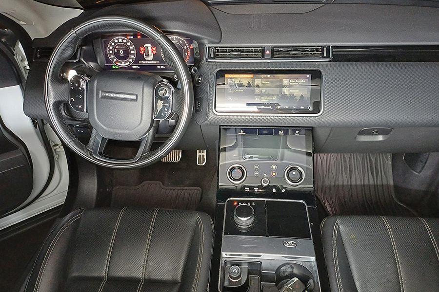 Range Rover Velar P250 R-Dynamic 