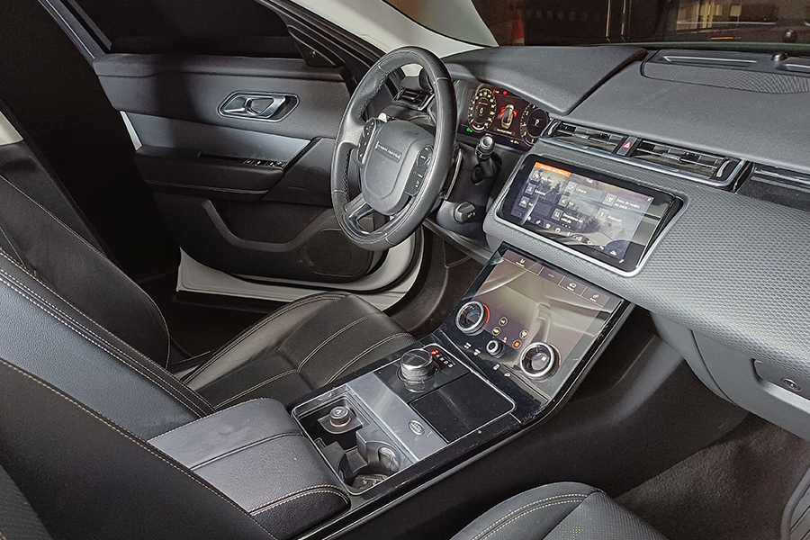Range Rover Velar P250 R-Dynamic 