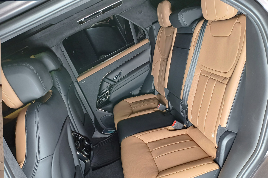 Range Rover Sport P400 Autobiography