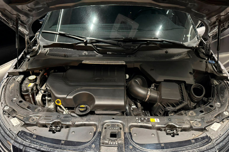 Range Rover Evoque HST / PREVIA CITA