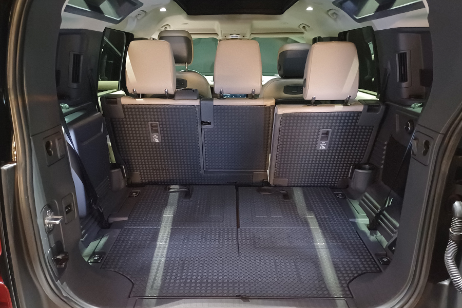 Defender 110 P400 HSE