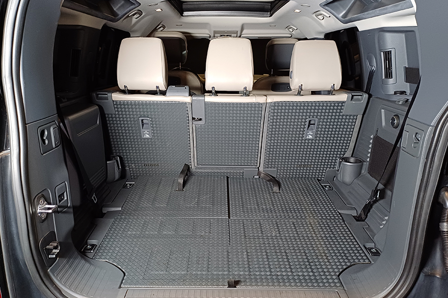 Defender 110 P400 HSE